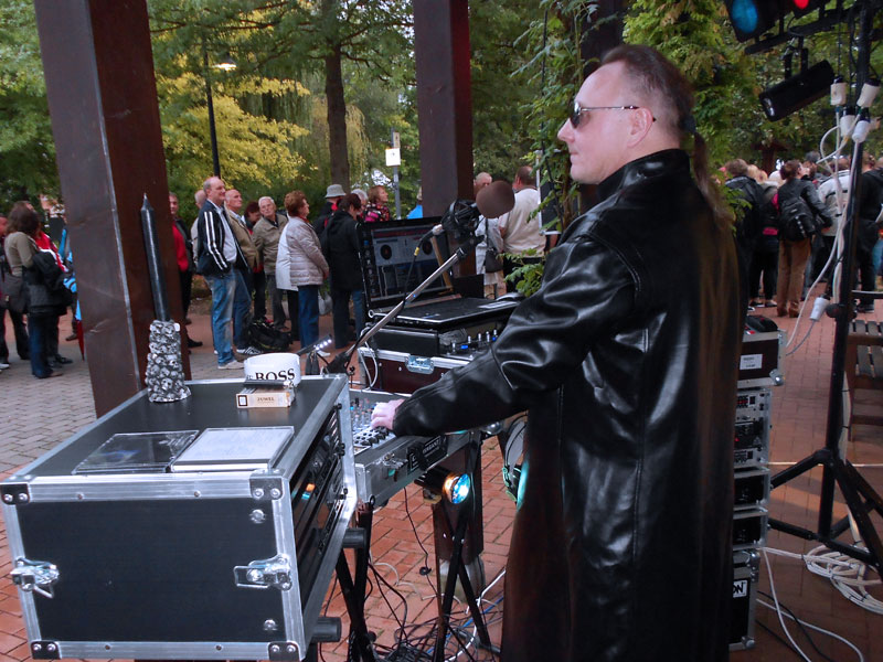 DJ EXTRAVAGANT 2014 an der Schlossinsel in Lübben