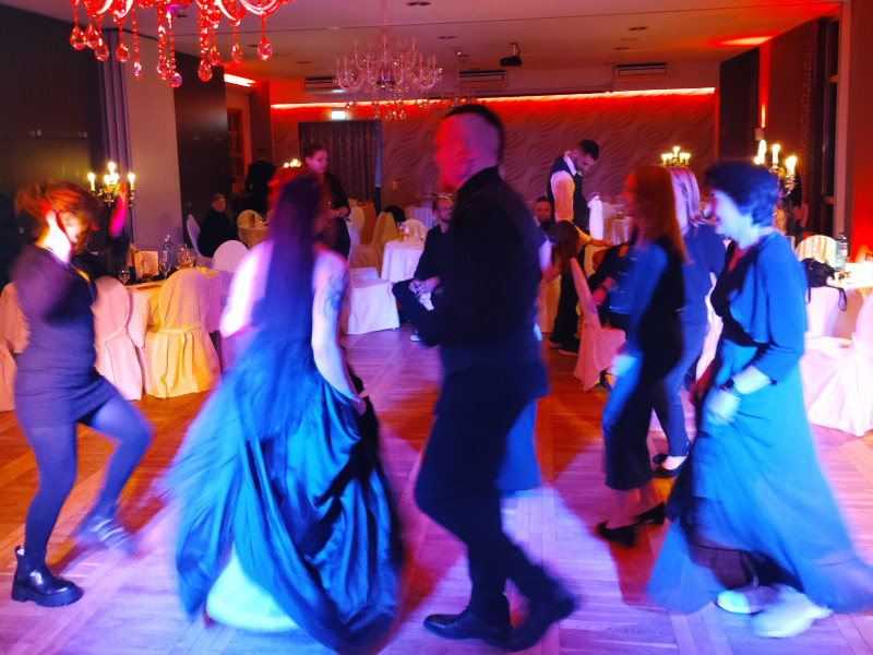Gothic-Hochzeit im DämeritzSeehotel in Berlin